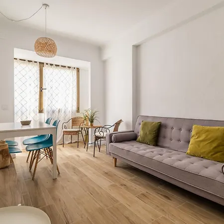 Unique Taquigraf Apartment